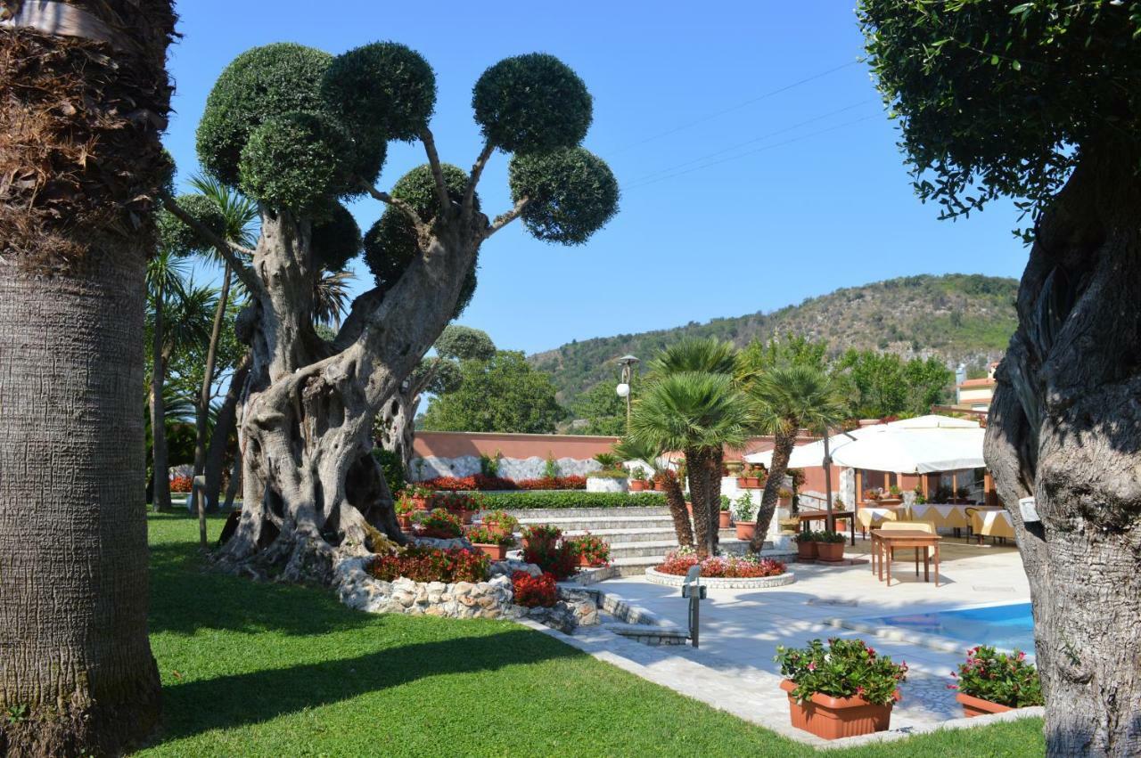 Villa Dei Fiori Montoro Inferiore Экстерьер фото